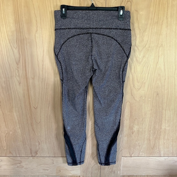 Lululemon leggings - Picture 3 of 10